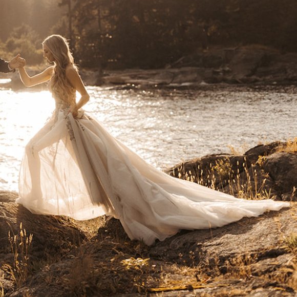 Aelin Couture Wedding Dress - Galia Lahav - Picture 2 of 9